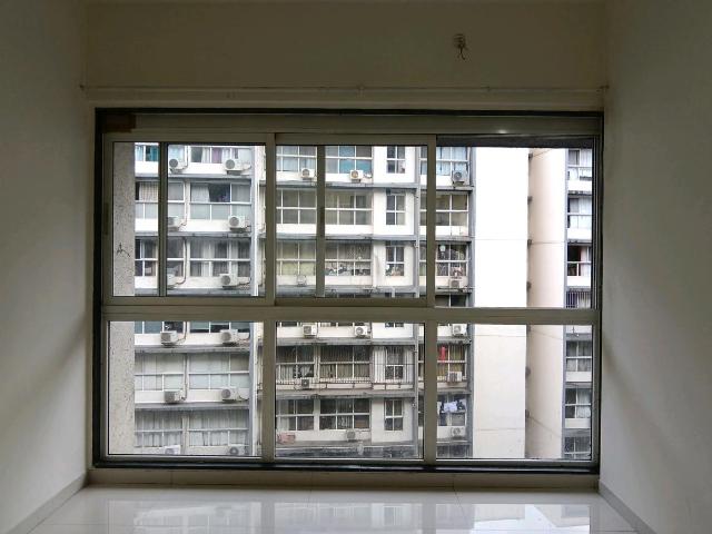3 BHK Apartment in Worli for rent Mumbai. The reference number is 18195011