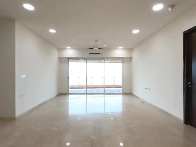 3 BHK Apartment in Worli for rent Mumbai. The reference number is 18879348