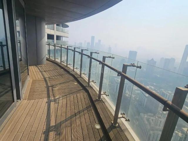 3 BHK Apartment in Worli for rent Mumbai. The reference number is 20615565