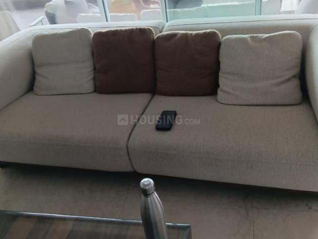 3 BHK Apartment in Worli for rent Mumbai. The reference number is 21003636