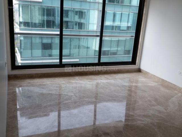 3 BHK Apartment in Worli for resale Mumbai. The reference number is 21350627