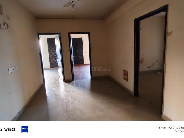 3 BHK Apartment in Wave City for rent Ghaziabad. The reference number is 19964538