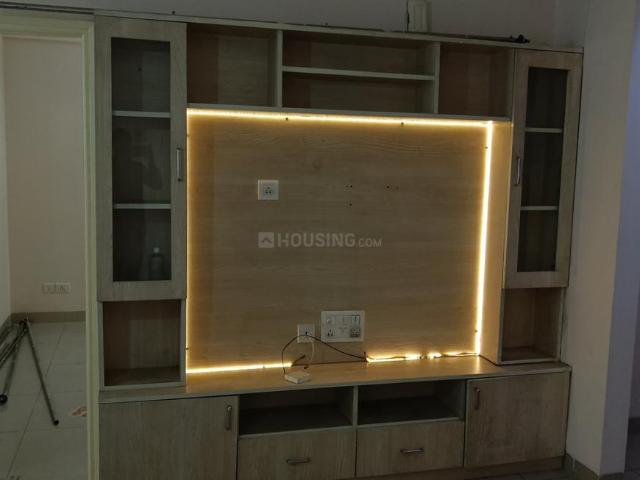 3 BHK Apartment in Wave City for rent Ghaziabad. The reference number is 19936406