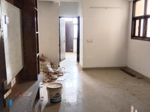 3 BHK Apartment in Wave City for rent Ghaziabad. The reference number is 20746638