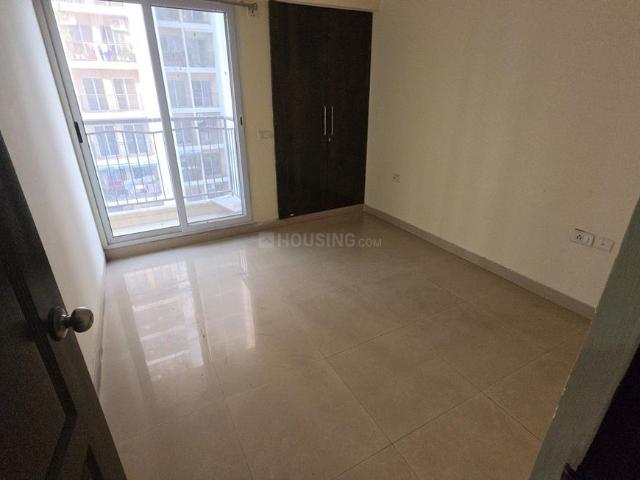 3 BHK Apartment in Wave City for rent Ghaziabad. The reference number is 20820912