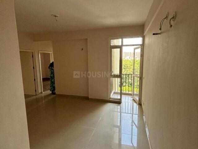 3 BHK Apartment in Wave City for rent Ghaziabad. The reference number is 20827670