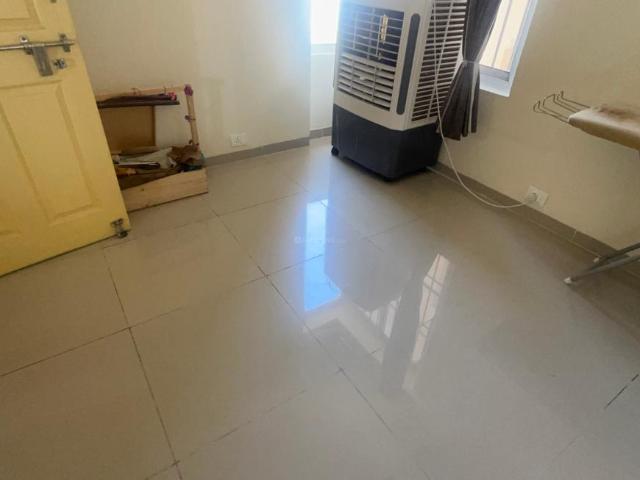 3 BHK Apartment in Wave City for rent Ghaziabad. The reference number is 20988787