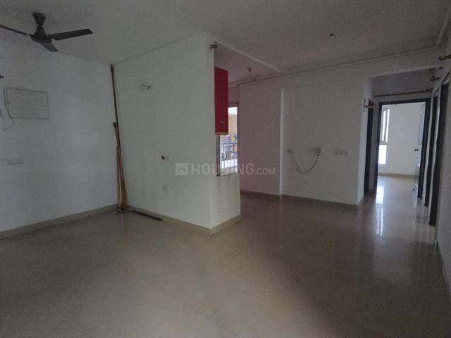 3 BHK Apartment in Wave City for rent Ghaziabad. The reference number is 21325160