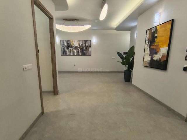 3 BHK Apartment in Wave City for resale Ghaziabad. The reference number is 20793434