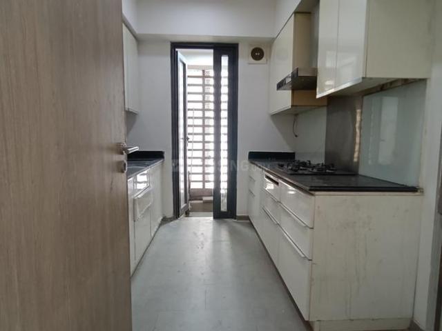 3 BHK Apartment in Wadala for rent Mumbai. The reference number is 20653353