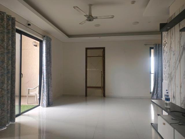 3 BHK Apartment in Wadgaon Sheri for rent Pune. The reference number is 20483433
