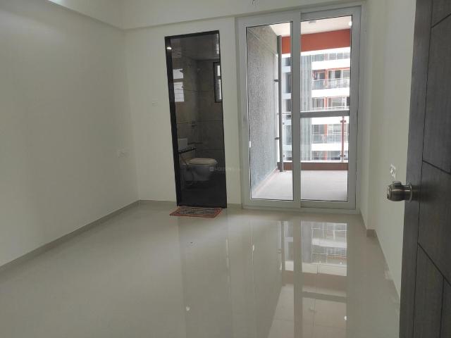 3 BHK Apartment in Wakad for rent Pune. The reference number is 20021651