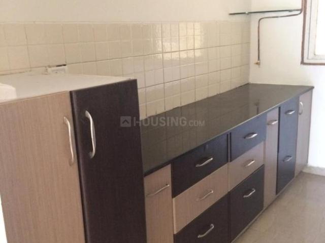 3 BHK Apartment in Wakad for rent Pune. The reference number is 20678434