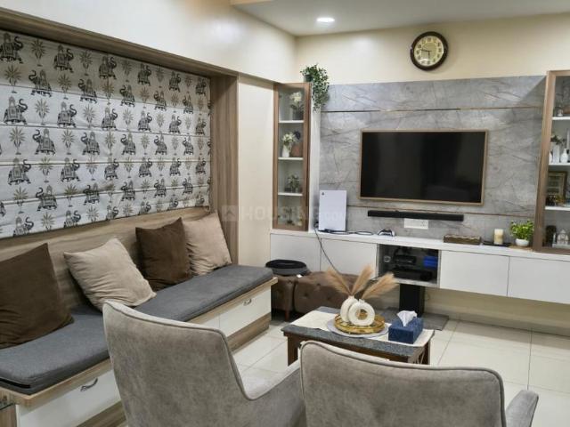 3 BHK Apartment in Wakad for rent Pune. The reference number is 20795797