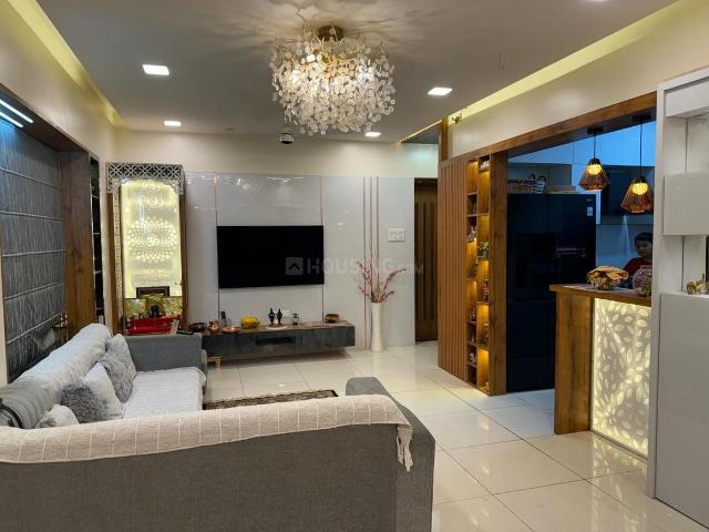 3 BHK Apartment in Wakad for rent Pune. The reference number is 21037624