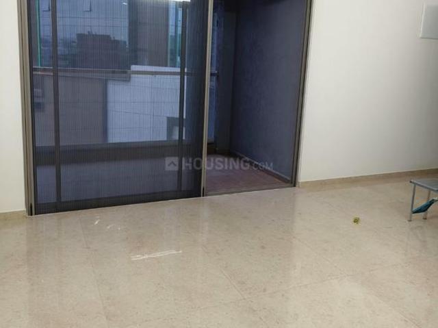 3 BHK Apartment in Wakad for rent Pune. The reference number is 21196624