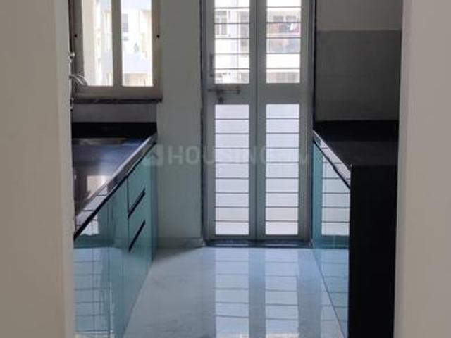 3 BHK Apartment in Wakad for rent Pune. The reference number is 21238855
