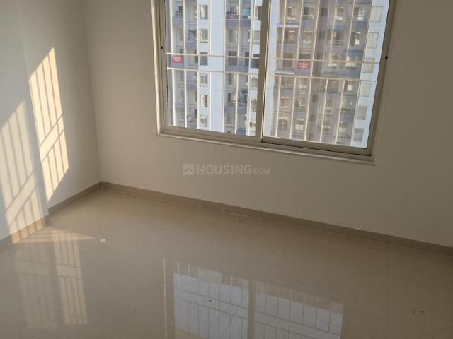 3 BHK Apartment in Wakad for rent Pune. The reference number is 21350799