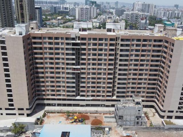 3 BHK Apartment in Wakad for resale Pune. The reference number is 19941703