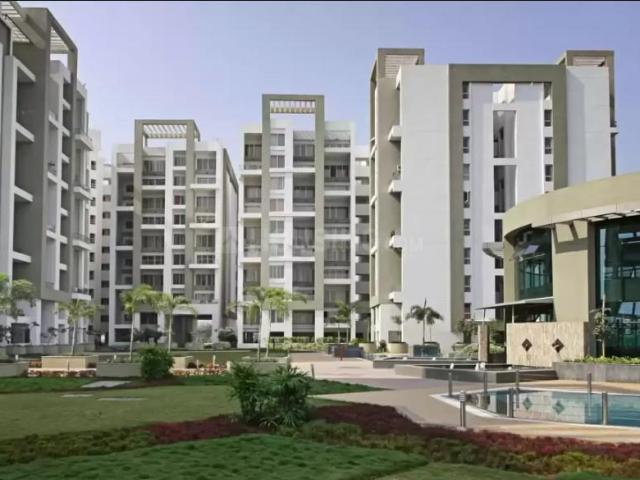 3 BHK Apartment in Wakad for resale Pune. The reference number is 21122813