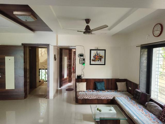3 BHK Apartment in Warje for rent Pune. The reference number is 20565555