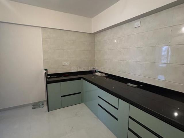 3 BHK Apartment in Warje for rent Pune. The reference number is 20900440