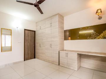 3 BHK Apartment in Whitefield for rent Bengaluru. The reference number is 19246281