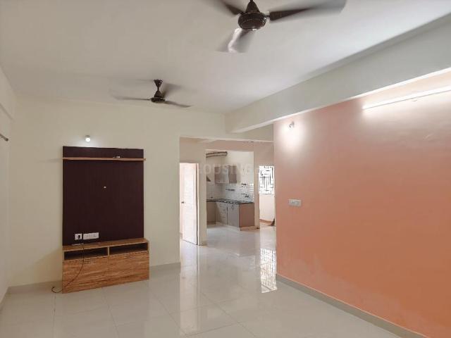 3 BHK Apartment in Whitefield for rent Bengaluru. The reference number is 20618608