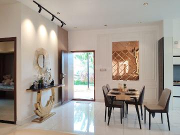 Outer Circle Bangalore - Balcony, Parking
