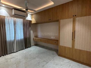 Raja Mannar Street - Balcony, Security