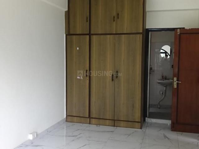 3 BHK Apartment in Tollygunge for rent Kolkata. The reference number is 21109352