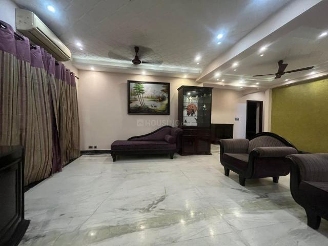 3 BHK Apartment in Tollygunge for rent Kolkata. The reference number is 21183102