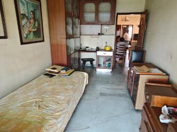 3 BHK Apartment in Tollygunge for resale Kolkata. The reference number is 19999873