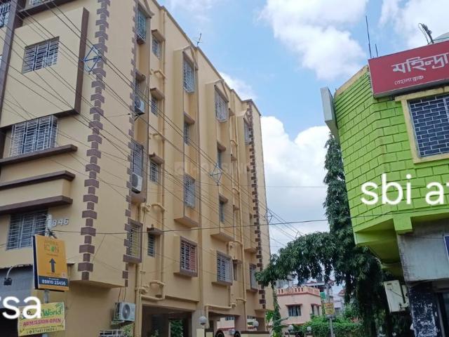 3 BHK Apartment in Tollygunge for resale Kolkata. The reference number is 21107643