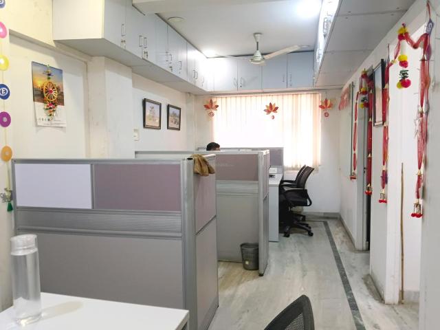3 BHK Apartment in Tollygunge for resale Kolkata. The reference number is 21190605