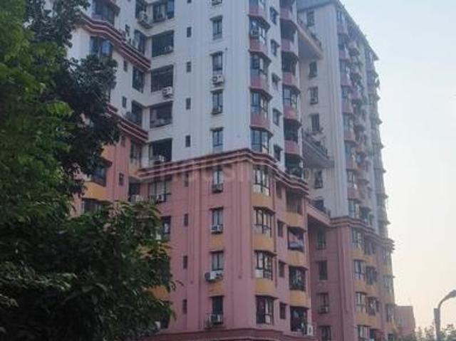 3 BHK Apartment in Topsia for resale Kolkata. The reference number is 20529140