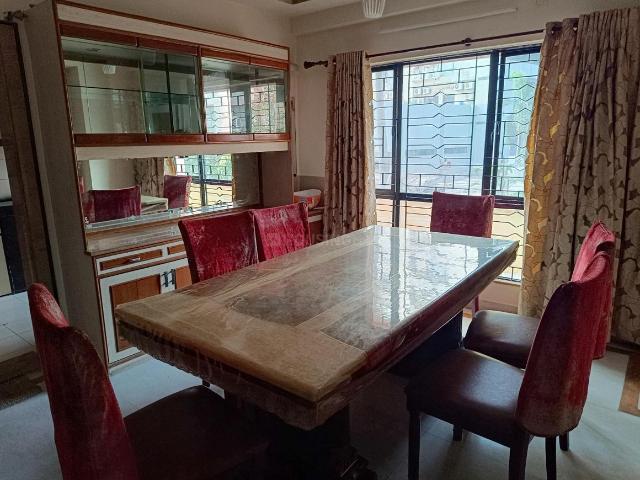 3 BHK Apartment in Topsia for resale Kolkata. The reference number is 21155112