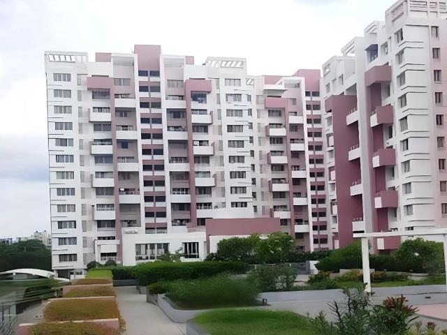 3 BHK Apartment in Tathawade for rent Pune. The reference number is 20939221