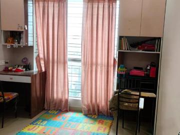 3 BHK Apartment in Tangra for rent Kolkata. The reference number is 18964298