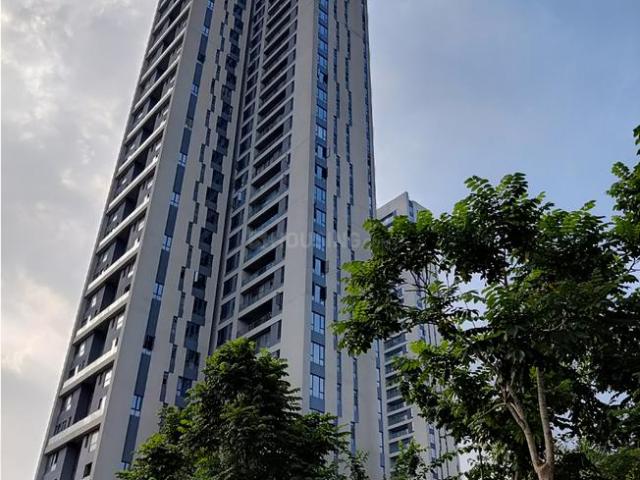 3 BHK Apartment in Tangra for rent Kolkata. The reference number is 18990368