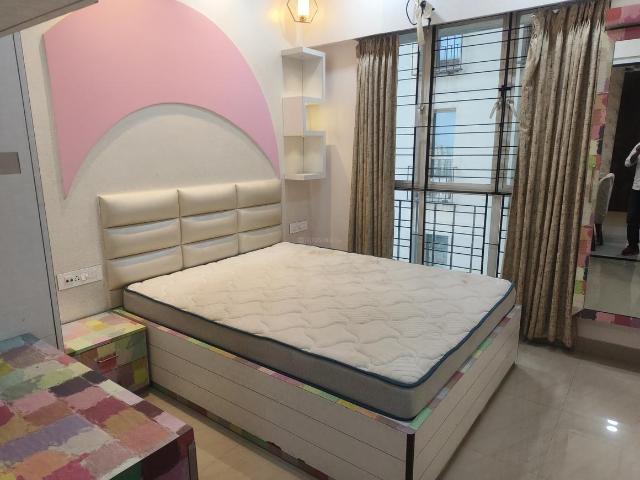 3 BHK Apartment in Tangra for rent Kolkata. The reference number is 19730719