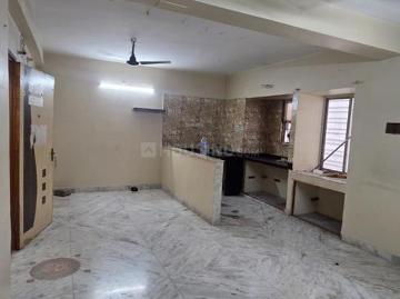 3 BHK Apartment in Tangra for rent Kolkata. The reference number is 20516829