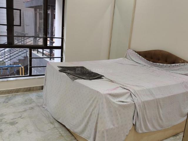 3 BHK Apartment in Tangra for rent Kolkata. The reference number is 20897472