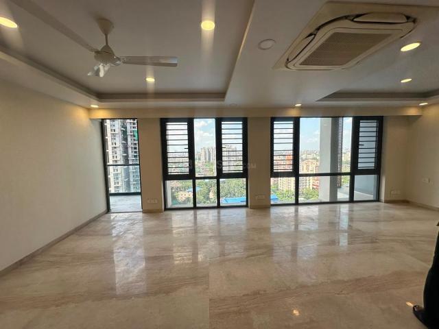 3 BHK Apartment in Tangra for rent Kolkata. The reference number is 21124788
