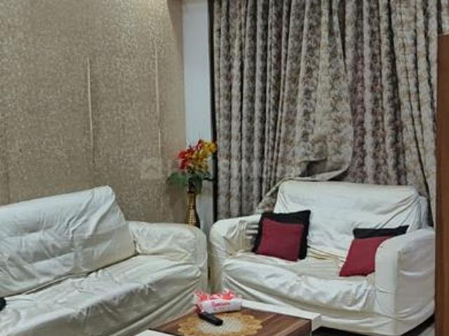 3 BHK Apartment in Tangra for rent Kolkata. The reference number is 21147001