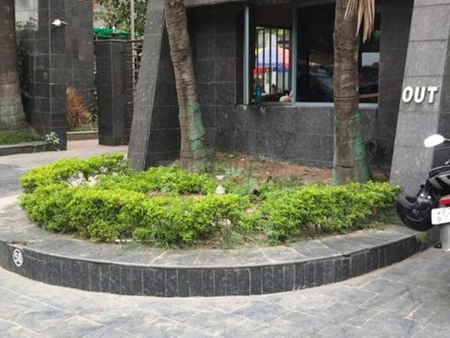 3 BHK Apartment in Tangra for resale Kolkata. The reference number is 14761105