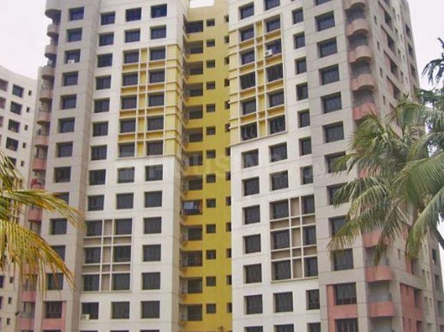 3 BHK Apartment in Tangra for resale Kolkata. The reference number is 20441248
