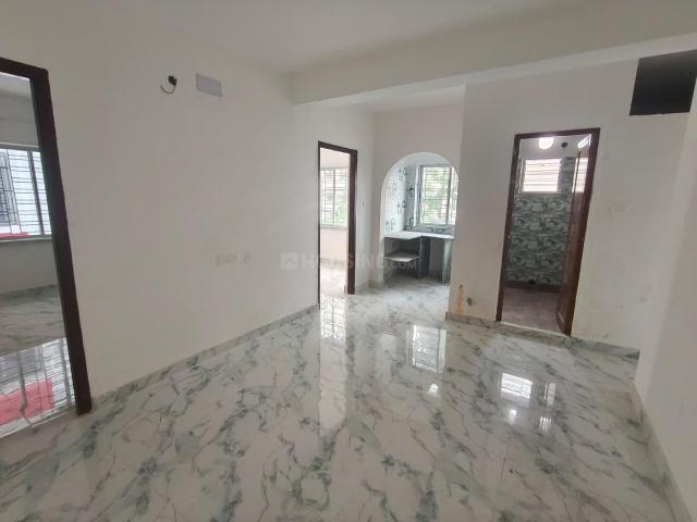 3 BHK Apartment in Teghoria for resale Kolkata. The reference number is 20490768