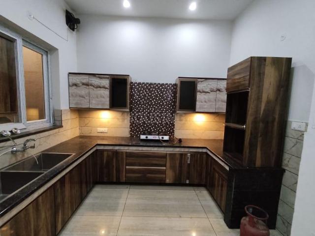 3 BHK Apartment in Thakkarwal for rent Ludhiana. The reference number is 20563874
