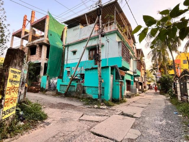 3 BHK Apartment in Thakurpukur for resale Kolkata. The reference number is 18578646